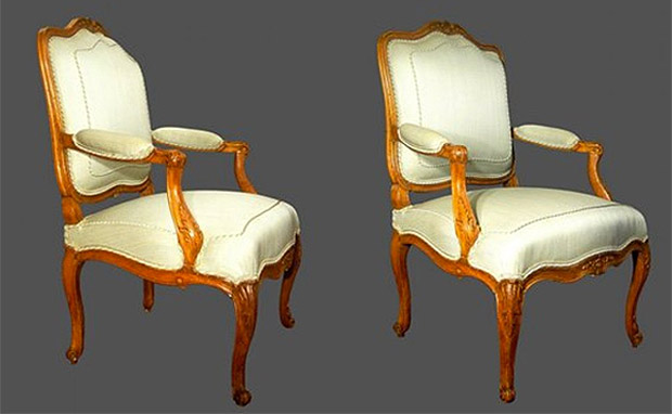 Paire de fauteuils, époque Louis XV